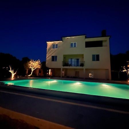 Apartments Fra & Mar With Swimming Pool In 2025 Sorici Exterior foto